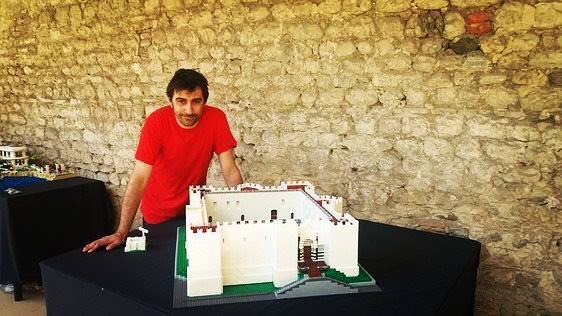 I monumenti di Prato costruiti con i Mattoncini Lego 7 Castello dell'imperatore-stampa su mattoncini lego